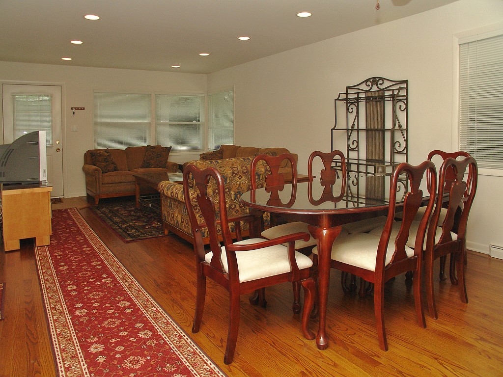 Intern House 1 Beacon Funding Intern House Dinning Room
